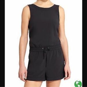 Athleta Sakura romper, M, Black